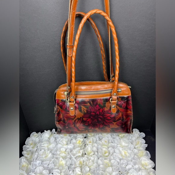 Patricia Nash Calvi leather Satchel Bag, gently used - Picture 4 of 12